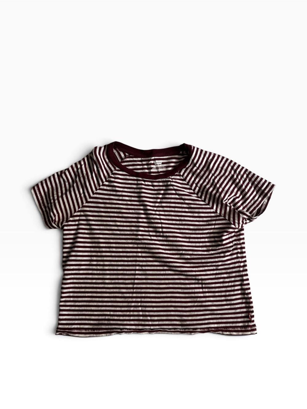 Levi’s Maroon and White Striped Tee Shirt - M